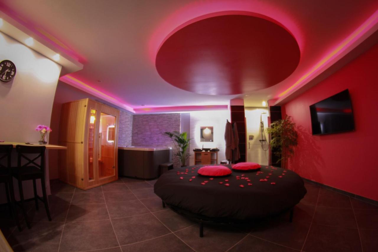 Nuit Vip Spa Sauna Privatif Le Rove Kültér fotó